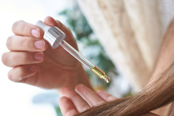 Olejowanie włosów: tajniki pielęgnacji i zdrowego wyglądu włosa!